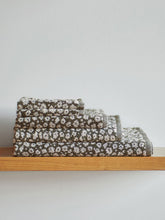 Load image into Gallery viewer, Forget Me Not Face Cloth | Ivy/Oat