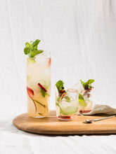 Load image into Gallery viewer, Piccadilly Carafe | Clear