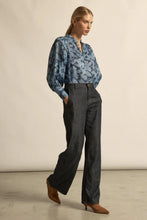 Load image into Gallery viewer, Vista Top | Moonstone Garden