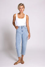 Load image into Gallery viewer, Zhiza Jeans | Blue