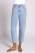 Load image into Gallery viewer, Zhiza Jeans | Blue