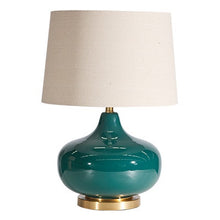 Load image into Gallery viewer, Carlisle Lamp