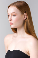 Load image into Gallery viewer, Alia Gold Pearl Earring
