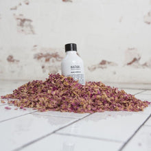 Load image into Gallery viewer, Rose Bath Oil