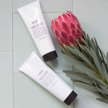 Load image into Gallery viewer, Eucalyptus &amp; Rosemary Purifying Body Scrub